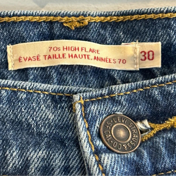 LEVI’S Sz 30  Jeans 70s High Flare Distressed Mid-Wash High Rise Premium Denim - Picture 4 of 10